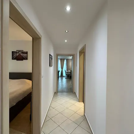 Apartman Garden Towers - Free Underground Parking