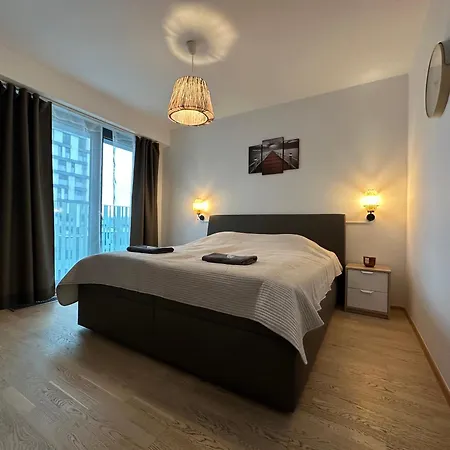 Apartman Garden Towers - Free Underground Parking Prága