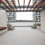 Garden Towers - Underground Parking * 프라하