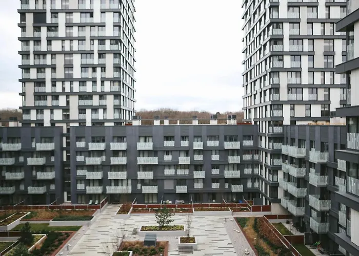 Garden Towers - Underground Parking *