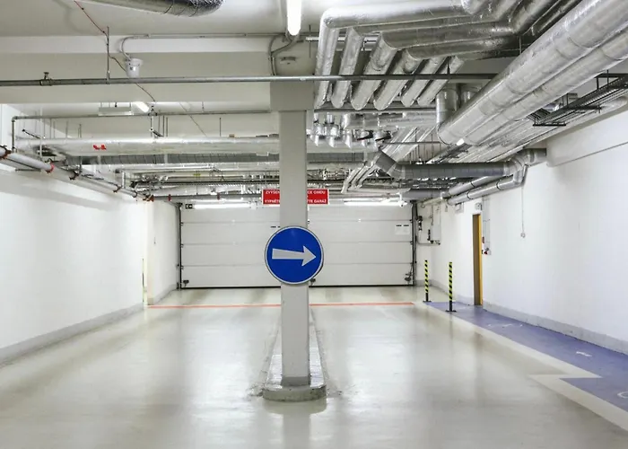 Garden Towers - Underground Parking *