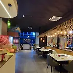 Garden Towers - Underground Parking 公寓 布拉格